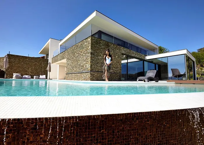 Quinta Rainha Santa Mafalda Villa *